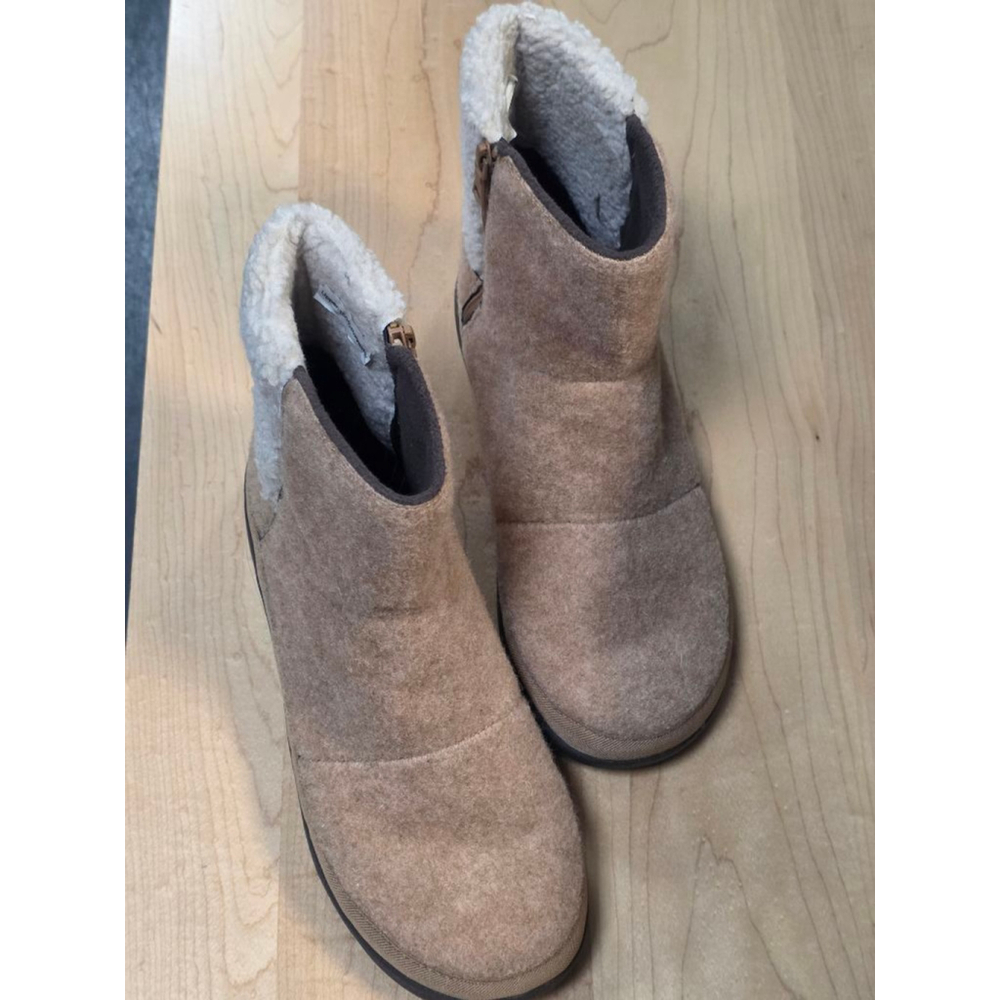 Chaco Women's Brown Winter Boots